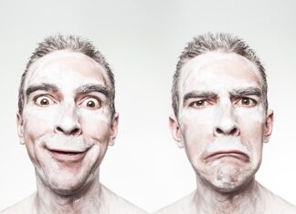 Czy podanie kontrastu jest bolesne?