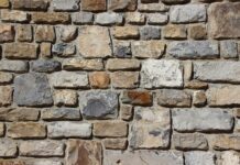 Z czego najlepiej budować dom 2023?