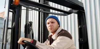 Czym napędzane są wózki widłowe elektryczne